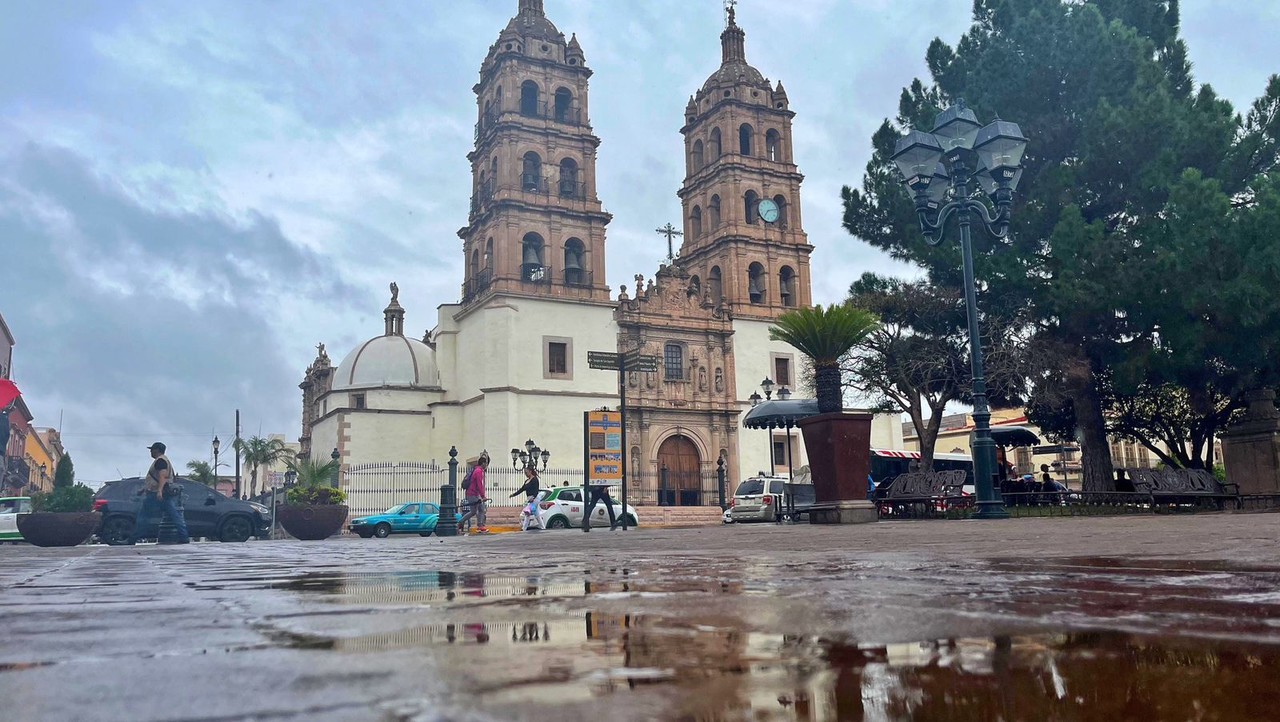 La Catedral de Durango durante una mañana lluviosa. Foto: Isaura Retana.