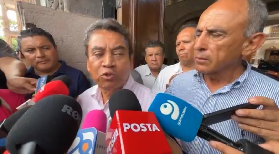 Entre los acuerdos realizados con el Secretario de Gobierno, Javier Navarro, el representante de la CONATRAM, dijo que están el hacer mesas de diálogo y de trabajo con los Secretarios de Seguridad de los municipios y los alcaldes. Foto: POSTA.