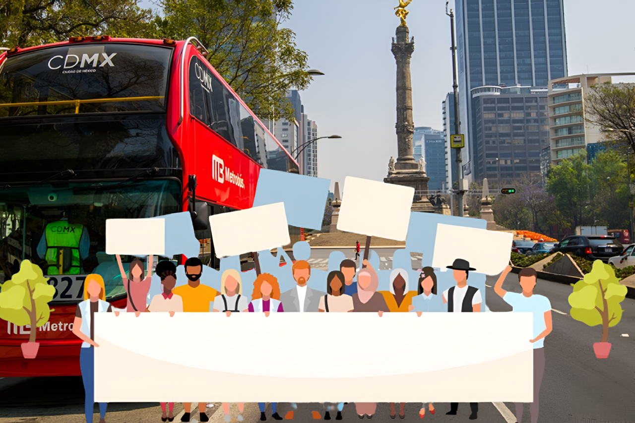 Ángel de la Independencia y Metrobus de CDMX. Foto: Especial