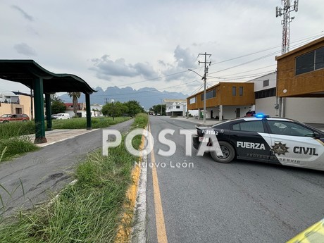 Robo de 100 mil pesos en empresa de Monterrey: Auto falla y ladrones huyen a pie