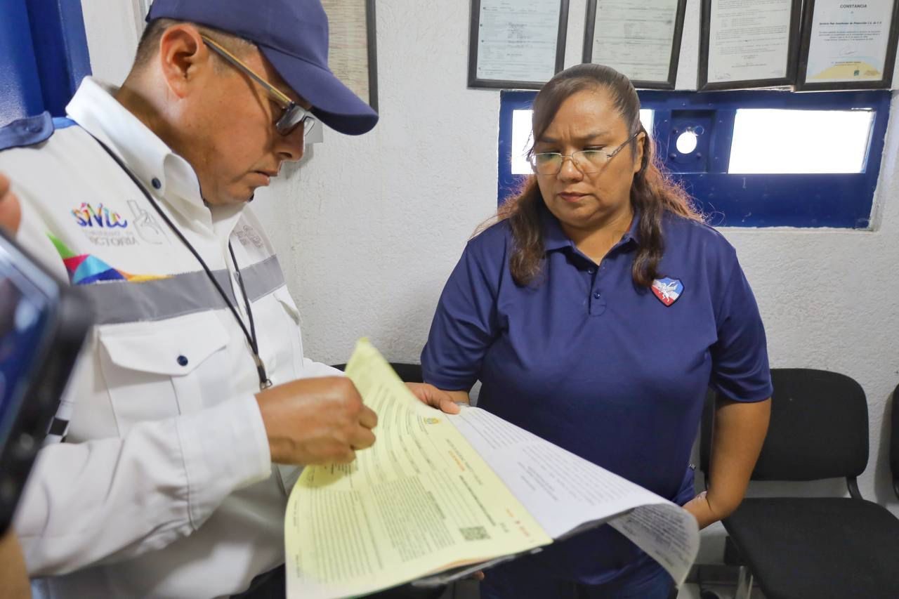 Sanciona Tránsito a empresa que infringió señalización vial