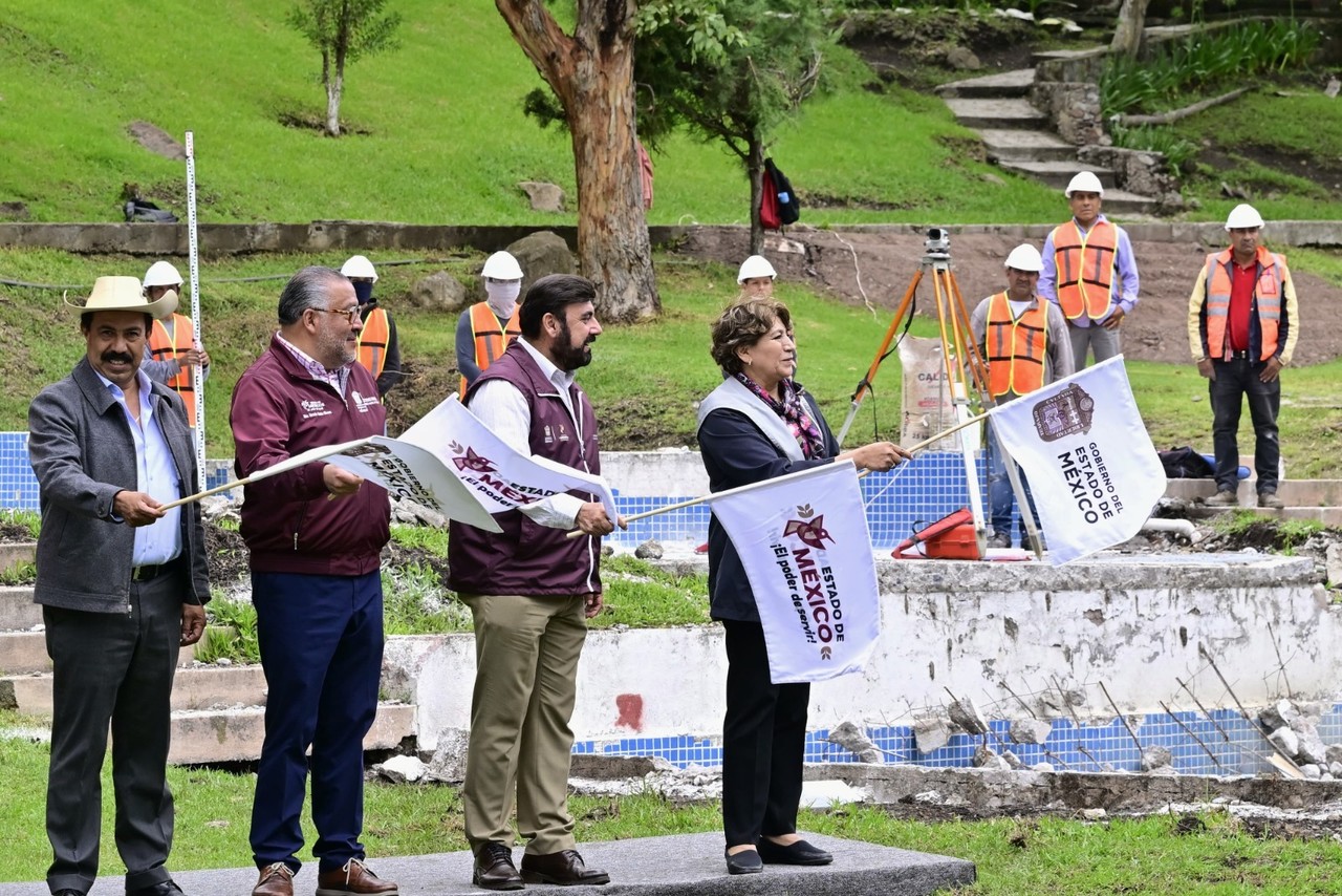 La gobernadora mexiquense arrancó obras en ambos municipios para aumentar el turismo. Imagen: GEM