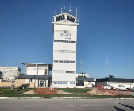 Apagón cibernético : aeropuerto de Mérida es afectado por falla de Microsoft