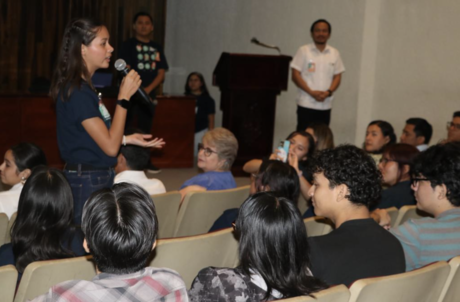 Estudiantes yucatecos participan en  los Clubes de Ciencia México 2024