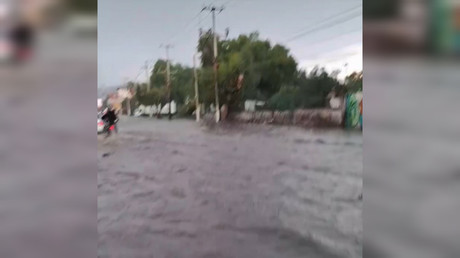 Inundados Los Reyes La Paz, Ecatepec y Tultitlán ( VIDEO)