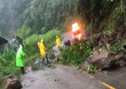 Los daños que han dejado la tormenta tropical 'Chris' en Veracruz. Foto: MSN.