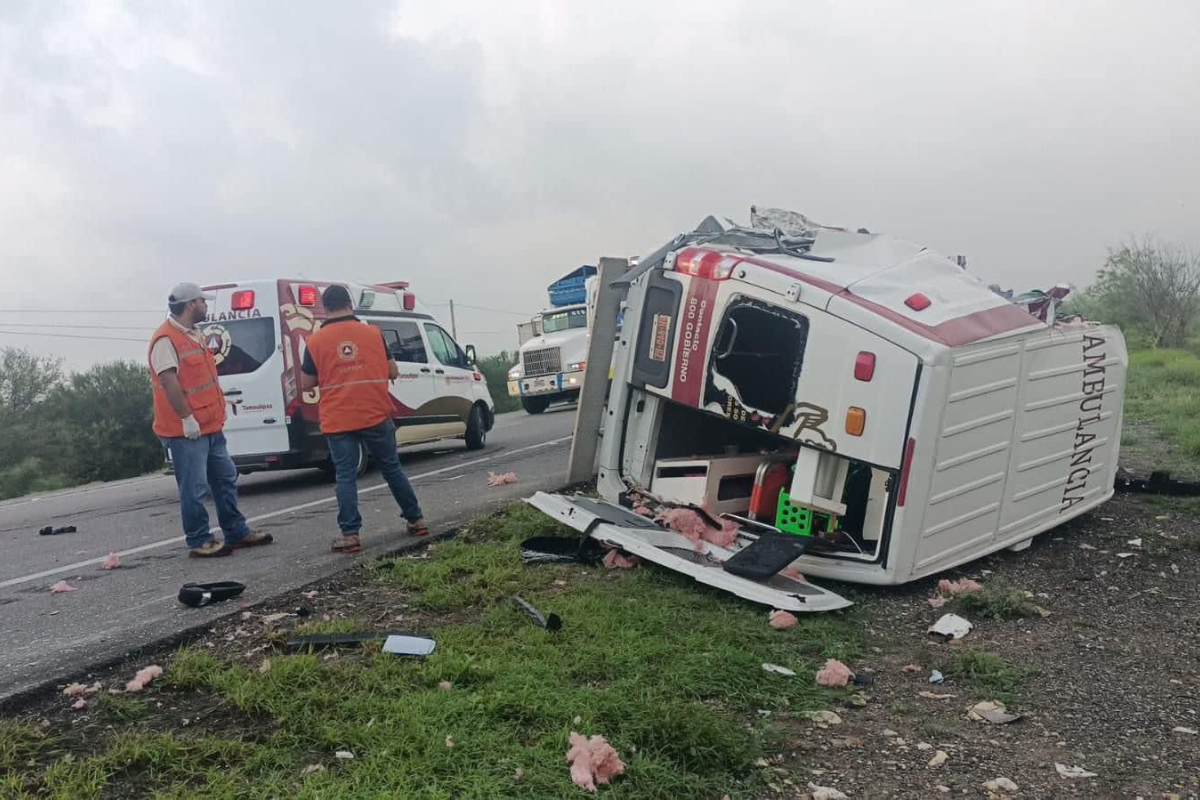 El accidente, que ocurrió mientras la unidad se dirigía de Monterrey a Tampico. Foto: Carlos García