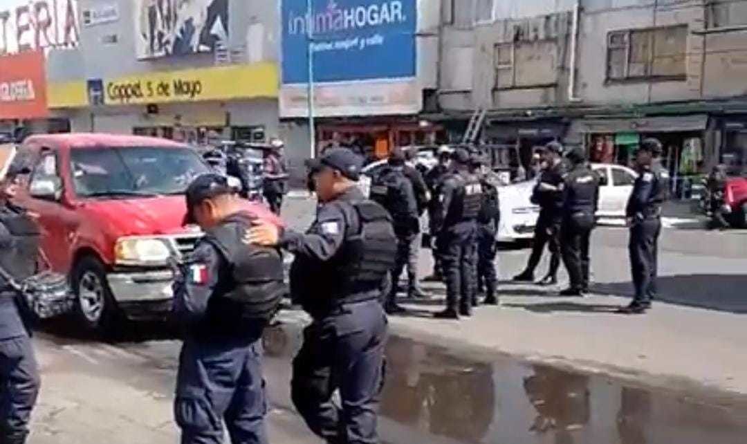 Fuerte operativo en la terminal de Toluca. Foto: Captura de pantalla