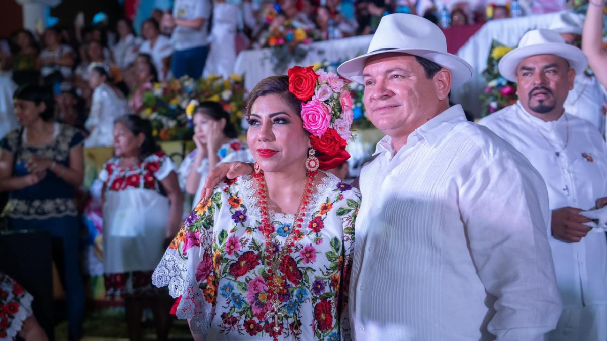 Díaz Mena refrendo su compromiso con el Oriente de Yucatán Foto: Cortesía