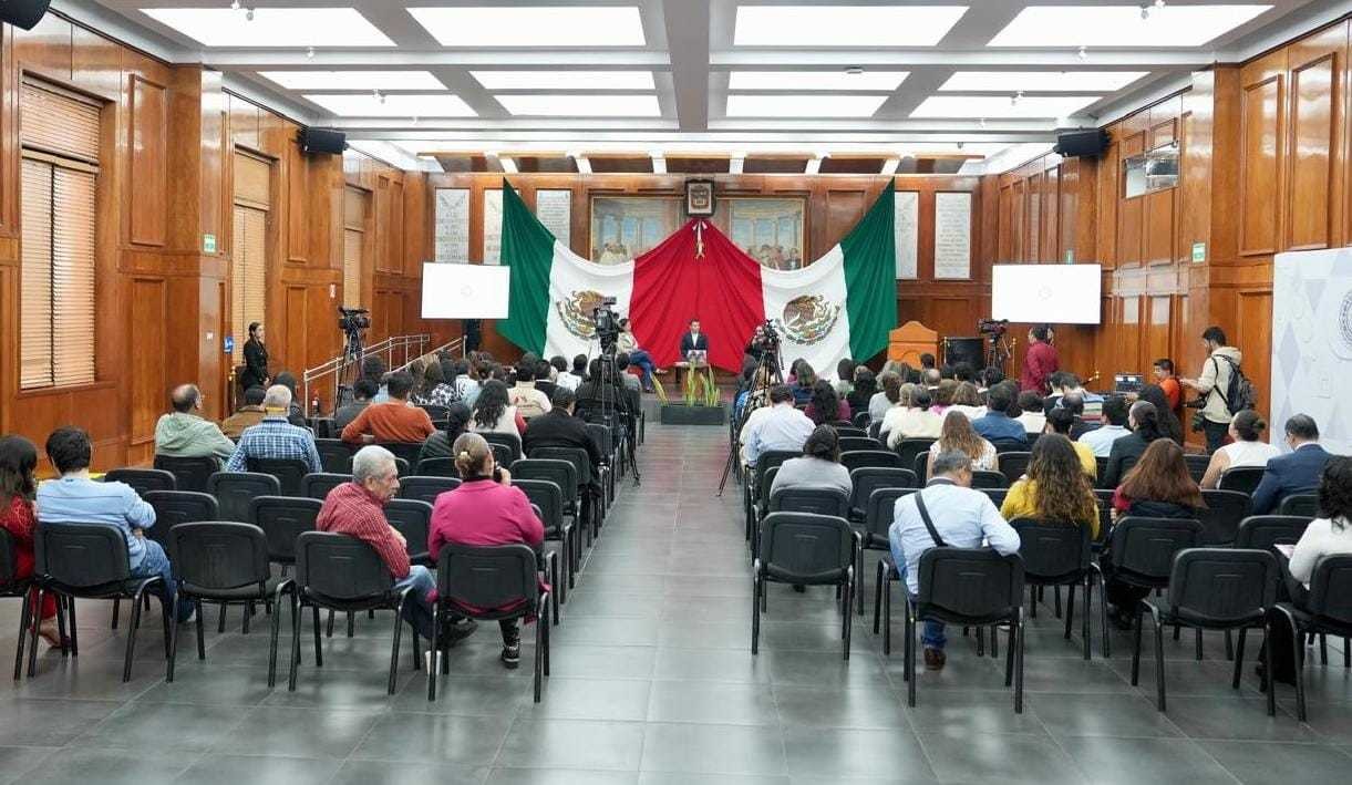 Panel en el Congreso Local examina la violencia de género. Foto: RRSS