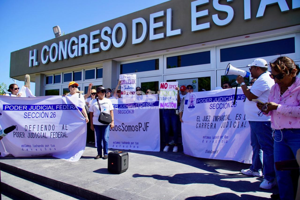 Los trabajadores judiciales de Baja California Sur mantienen firme su postura en contra de la reforma. Foto: Joel Cosío / Posta BCS