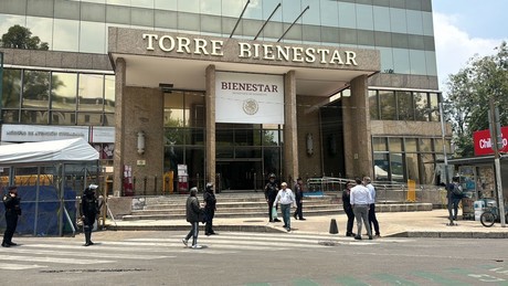 Desalojan oficinas de Bienestar en CDMX, amenaza de bomba las hipótesis