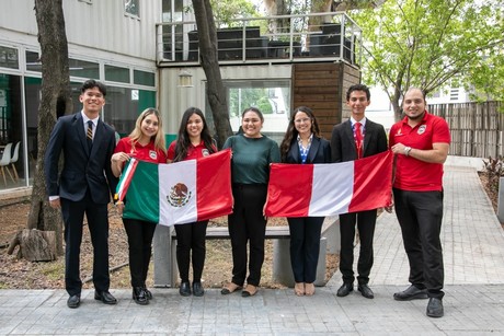 Programa de Movilidad Académica: Estudiantes de Nuevo León viajan a Perú