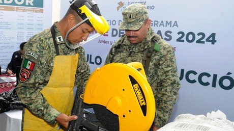 ¿Hay un arma de fuego en tu casa? Todavía puedes recibir dinero si la entregas