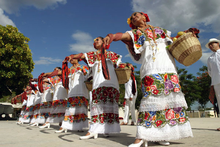 El Ballet Folklórico del Estado de Yucatán. Foto: Ayuntamerida