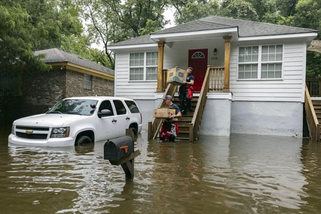 Tormenta tropical 'Debby' deja afectaciones en Carolina del Sur