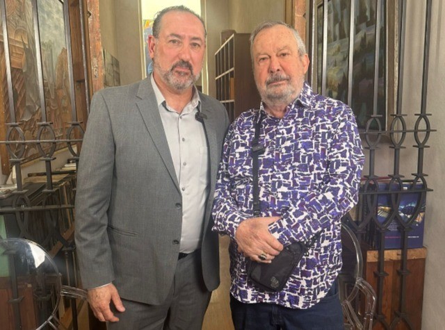 José Luis Kuri junto al alcalde electo de San Pedro, Mauricio Fernández. Foto: Instagram mauriciofdzgza.