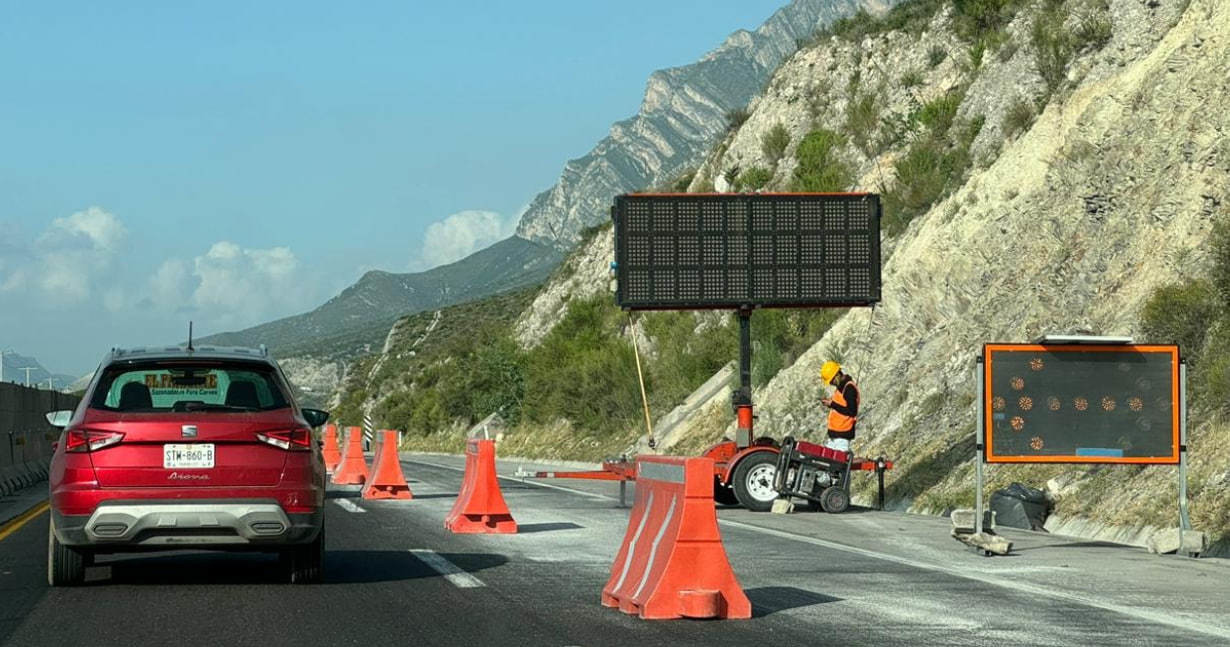 Se están realizando labores de mantenimiento en la carretera Saltillo-Monterrey. (Fotografía: Martín González)