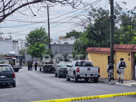 Hallan cuerpo calcinado en cajuela de auto en Escobedo