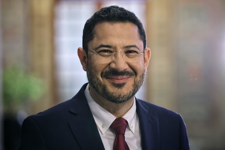 Martí Batres, próximo director del ISSSTE