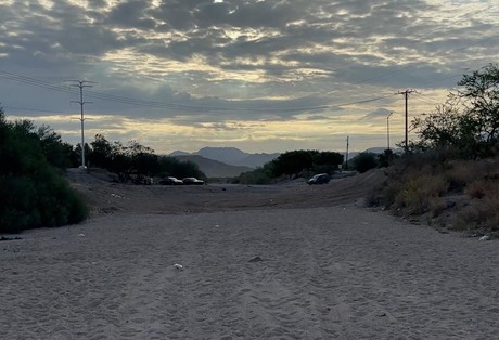 La Paz se prepara para las lluvias: limpieza de arroyos completa 25 ubicaciones