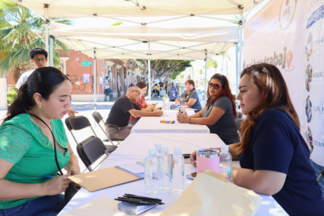 Ofertan más de 400 vacantes en jornada de empleo en Cabo San Lucas