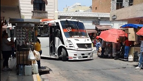 Se retrasan unidades de la NET: usuarios siguen padeciendo con Saltibus