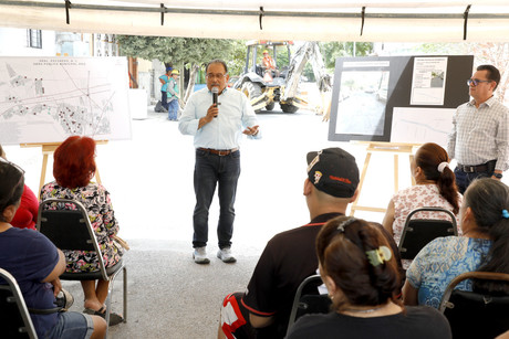 Gobierno de Escobedo remodela calle Guadalupe Victoria en colonia Flores Magón