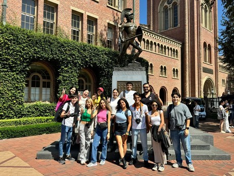 Estudiantes yucatecos  comparten experiencias en Los Angeles, EE.UU.