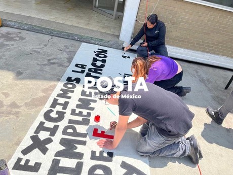 Protestan en UAEMéx por desaparición de materias de Filosofía, Lógica y Ética