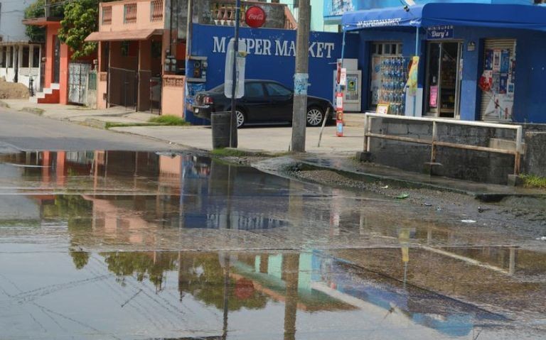 Tampico y Madero se encuentran entre aguas negras. Foto: Axel Hassel