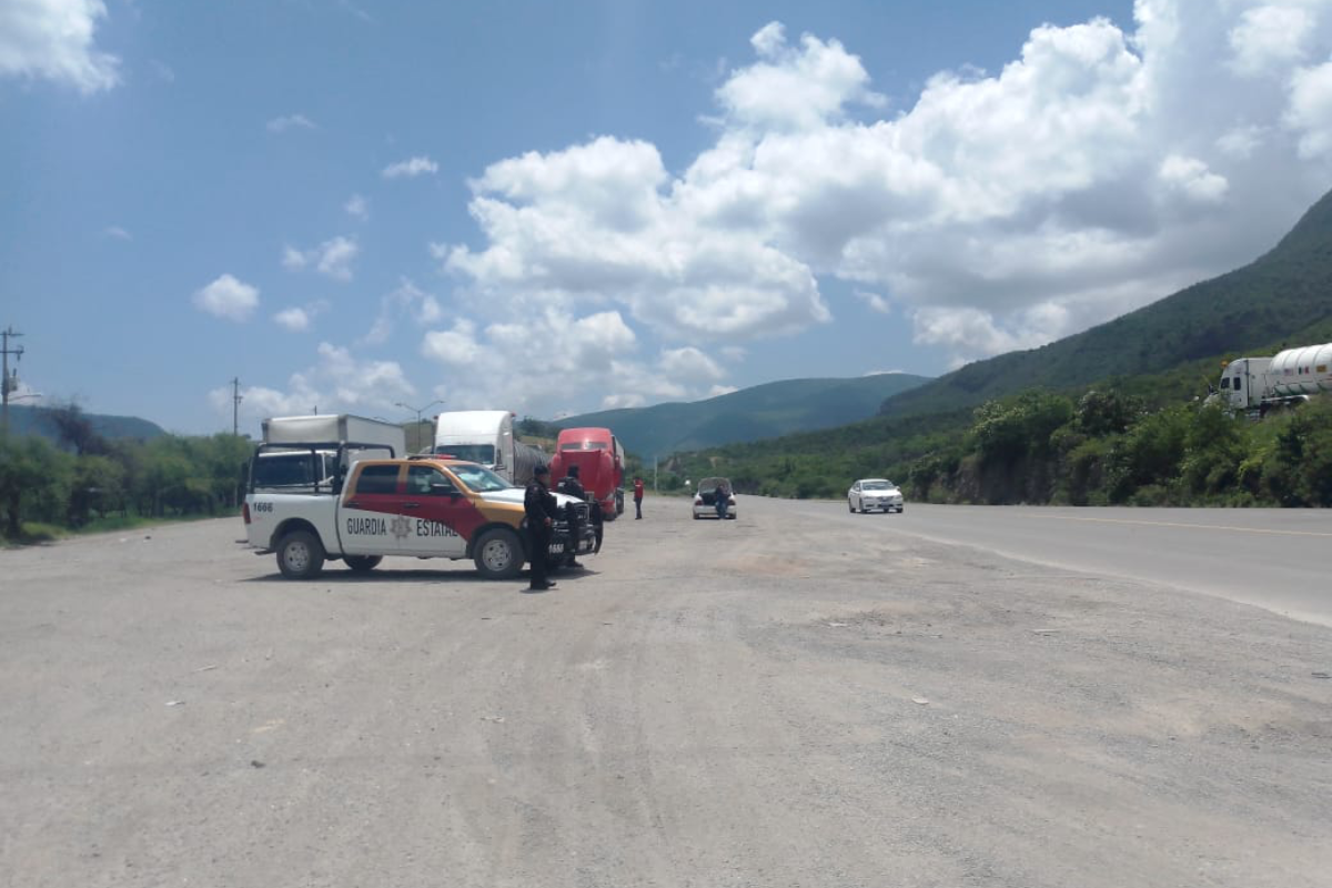 Dispositivo de vigilancia carretera desplegado por la Guardia Estatal en vías de comunicación. Foto: Agencia