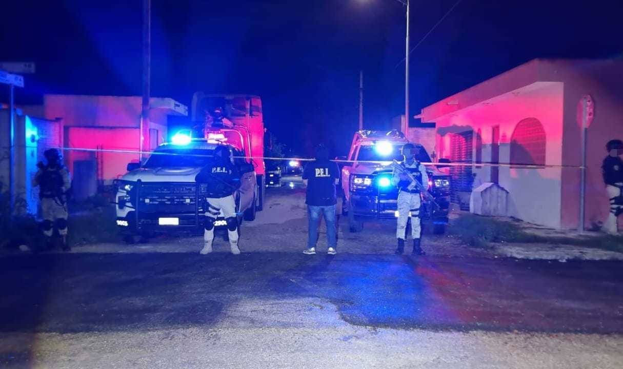 Un operativo de seguridad se realizó ayer miércoles por la noche en el que se decomisaron varios kilos de droga y una maleta con cartuchos de arma de fuego.- Foto de redes sociales