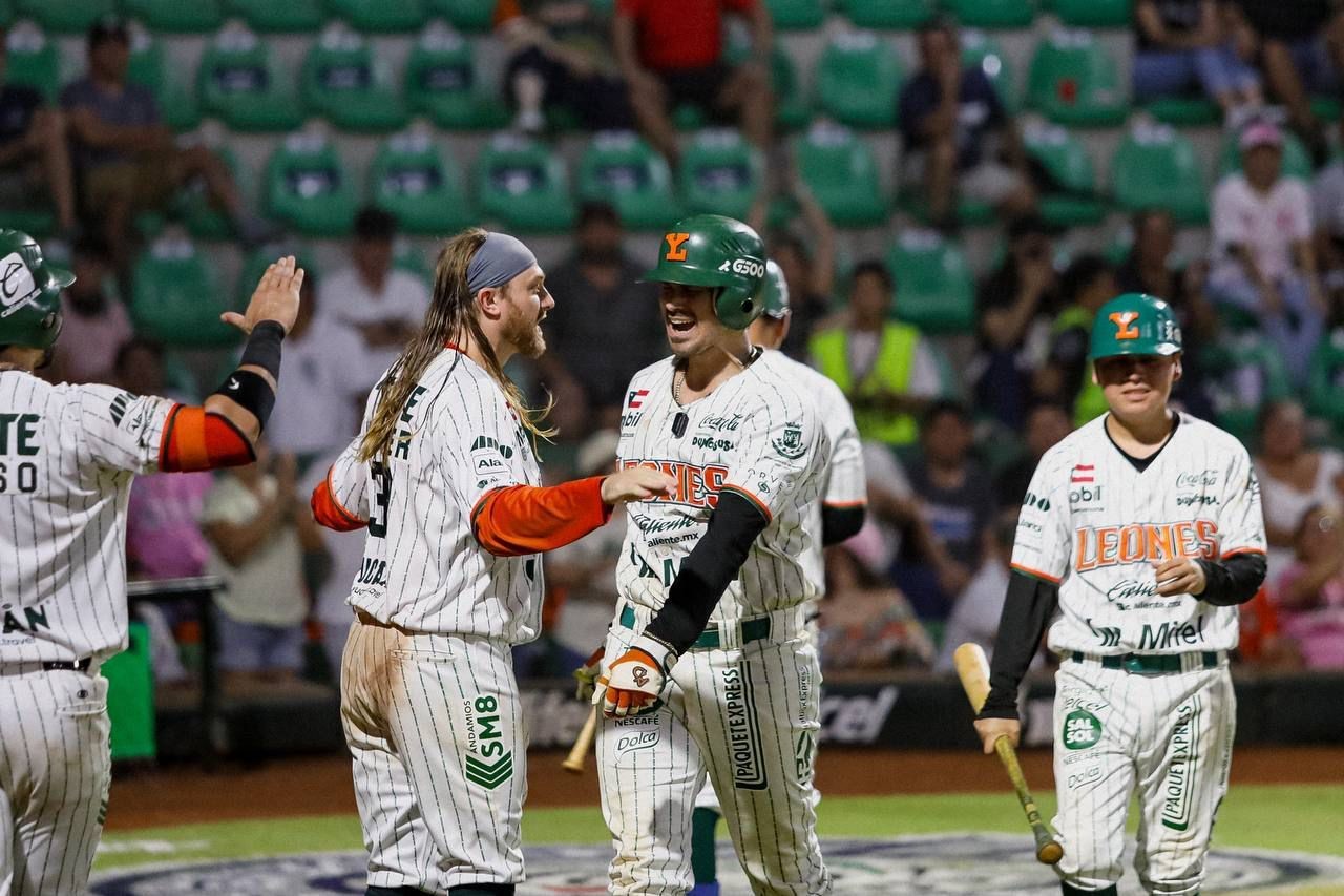 Los Leones de Yucatán se llevaron el primer juego de la serie de  playoff ante los Guerreros de Oaxaca.- Foto de cortesía