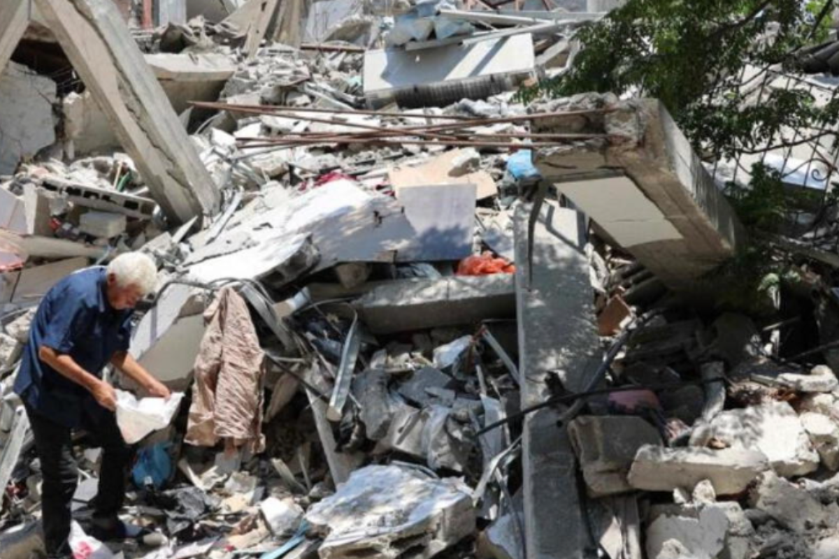 Ataque aéreo en escuela de Gaza. Foto: Redes Sociales