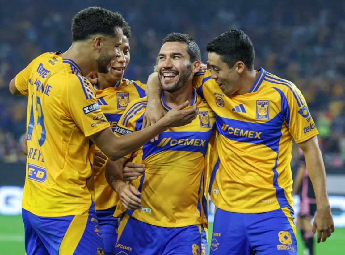 Jugadores de Tigres festejando un gol contra el Inter de Miami en la Leagues Cup. Foto: USA AS Diario