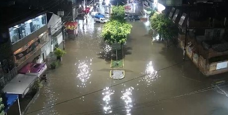 Chalco sufre tras inundaciones; refuerzan trabajos con plantas potabilizadoras