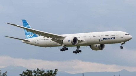 Boeing 777-9 realiza pruebas en Toluca y causa asombro