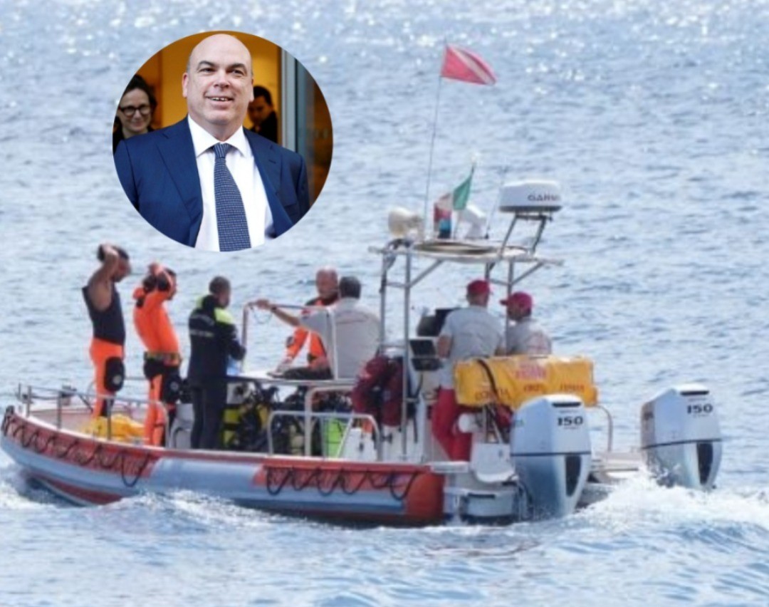 Rescatistas de la Guarda Costera italiana en las labores de rescate por el hundimiento del velero 'Bayesian'. Foto: Canva.