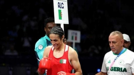 Polémica en París por la boxeadora de Argelia Imane Khelif