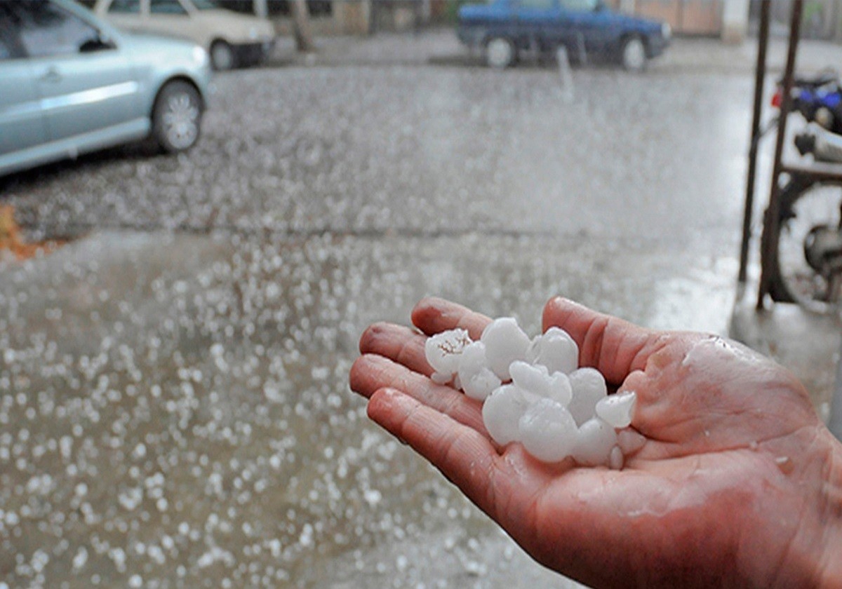 Se registró fuerte lluvia y caída de granizo en el municipio de Galeana, Nuevo León. Foto: Especial