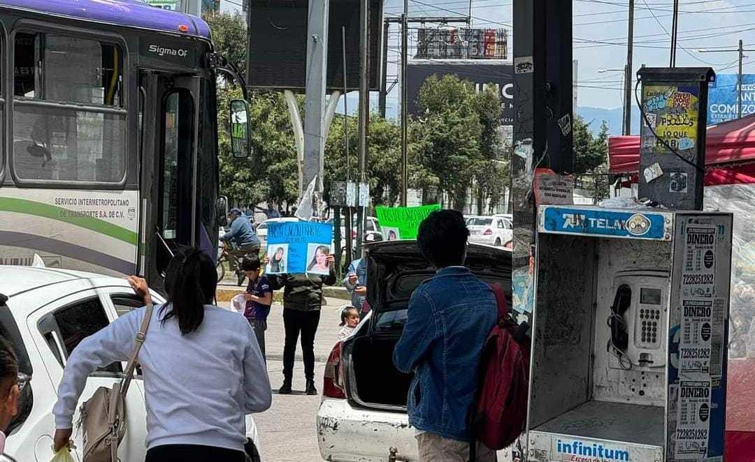 Bloqueo en Paseo Tollocan por desaparición de joven. Foto: RRSS