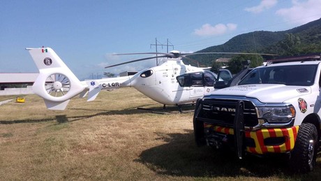 Mujer lesionada en Matacanes es rescatada por Protección Civil Nuevo León