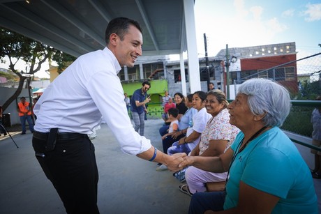 Inaugura Colosio el primer parque público en la colonia Sierra Ventana