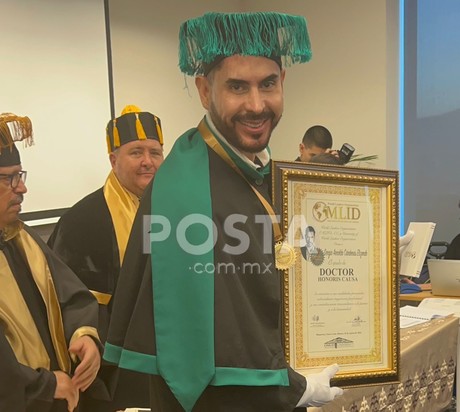 Distinguen al 'Tejedor de Sueños' con Doctorado Honoris Causa