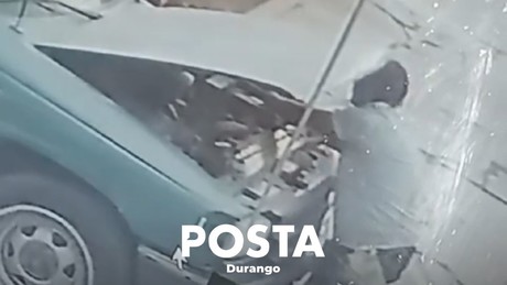 VIDEO: Ladrón abre camioneta y roba su batería en el Domingo Arrieta