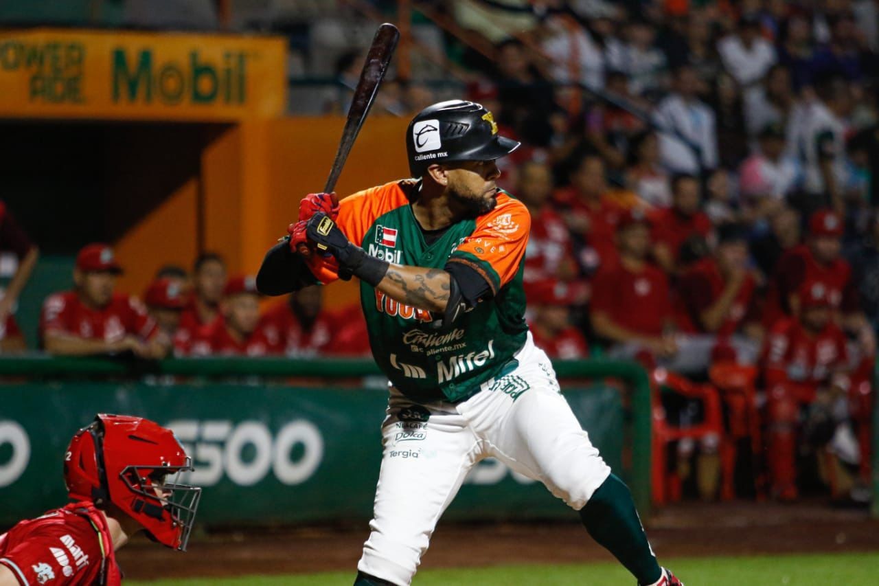 Tras un gran duelo de pitcheo, los Leones de Yucatán perdieron ante los Diablos Rojos del México por pizarra de 5-2.- Foto cortesía