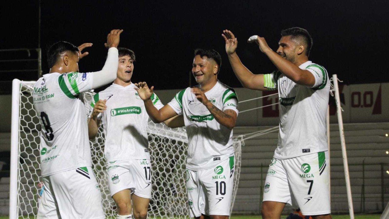 Alacranes de Durango venció al equipo de Los Cabos United en su primer juego de local en el Apertura 2024. Foto: Alacranes de Durango.