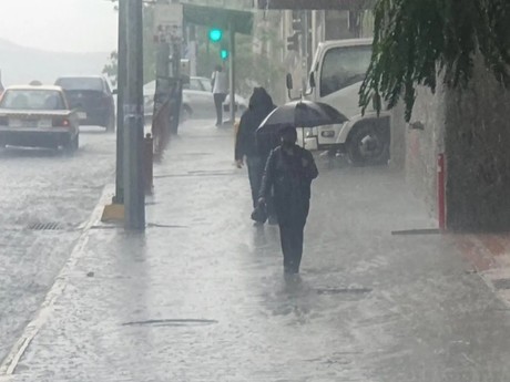 Más lluvia para Nuevo León: Posibles ciclones en las próximas 48 horas