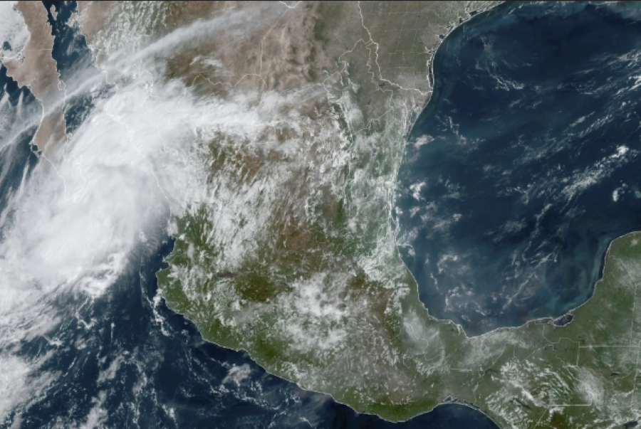 México emite aviso por tormenta tropical en la costa del Pacífico. Foto. . (NOAA vía AP)